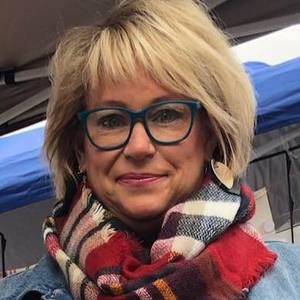 Meet your Posher, Paula